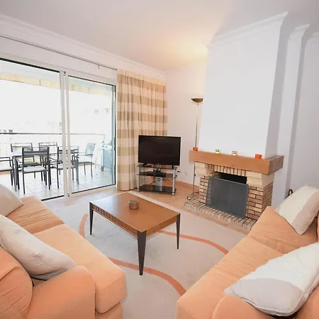 Sunny Balcony And Pool Apartman *